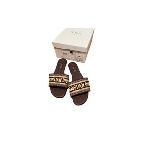 Gently Worn Dior Dway Slides